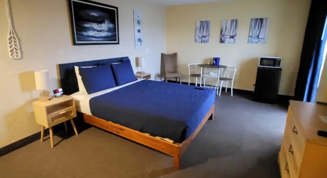 Номер Economy Beachside Hotel
