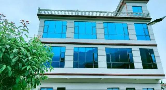 Chenhang Homestay (Wumeng Grassland)