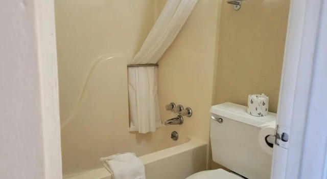 Четырёхместный номер Standard Motel 6 Effingham, IL
