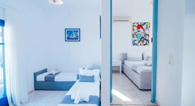 Четырёхместный номер Standard с видом на море Papadakis Villas Apartments - Hersonisoss