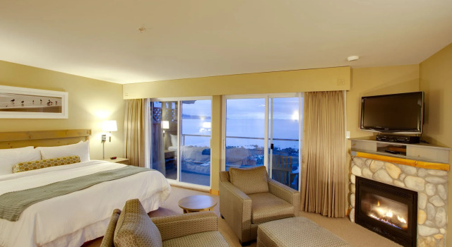 Kingfisher Oceanside Resort & Spa, Rezerwuj Ośrodek wypoczynkowy Hotele w Vancouver island z basenem, Basen