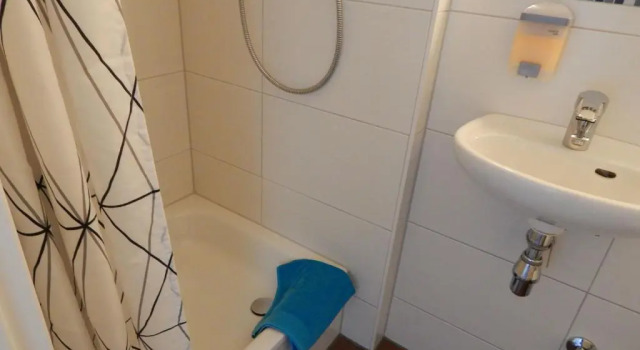 Номер Standard Pension am Burgwall