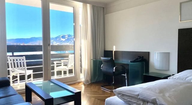 Двухместный номер Standard с балконом AllgäuStern Hotel