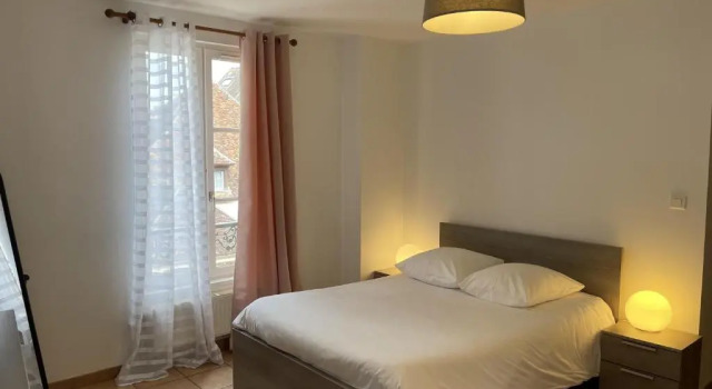 Appartement le Paul Bert Auxerre Les Quais 2 personnes, Забронировать Апартаменты/квартира Отели Осер с парковкой, рядом с Музей Леблан-Дювернуа, Парковка