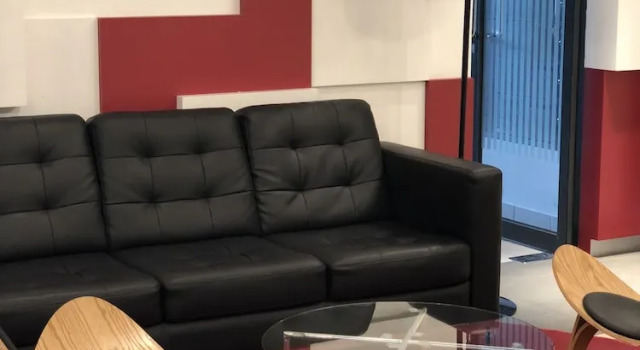 Люкс с красивым видом из окна Elegant Cube Soho One South