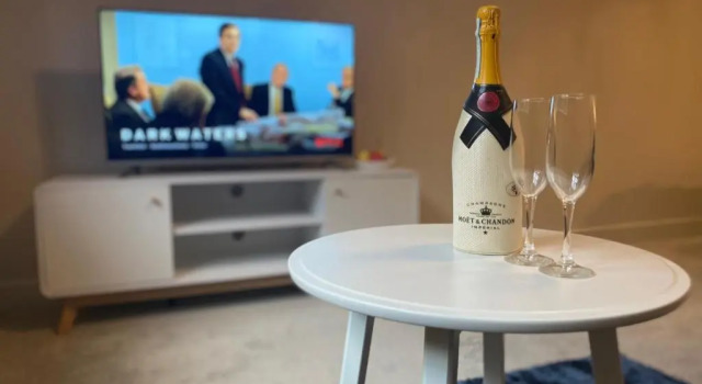 Апартаменты Private Luxury Room Southampton (Adults Only)