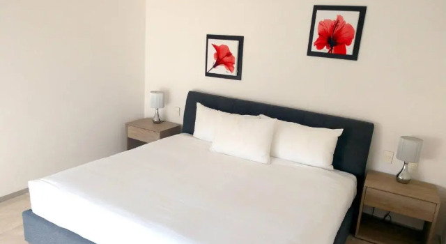 Close To Mamitas Beach, 2 Br for up to 5 sleeps and Rooftop Pool!, Rezervovat Hotel Playa del Carmen Quintana Roo