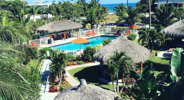 Двухместный номер Standard с красивым видом из окна Oceans Beach Resort & Suites