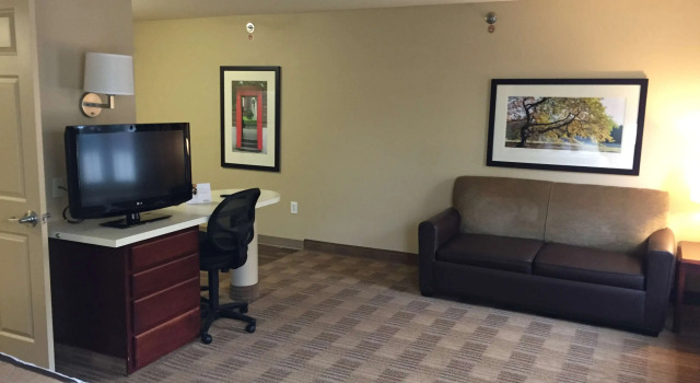 Четырёхместный люкс c 1 комнатой Extended Stay America - Austin - Northwest/Arboretum - The Domain