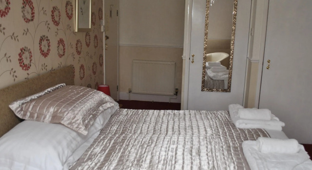 The Patricia, Book Hotel Hoteller i Torquay med parkering, nær Torre Abbey, Parkering