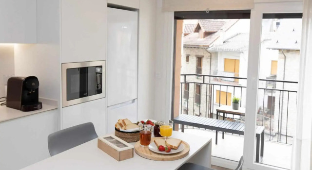Apartamento Sky Biescas II, Book Apartment Biescas 