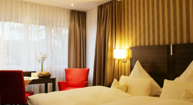 Двухместный номер Comfort с балконом Hotel Haus Berlin