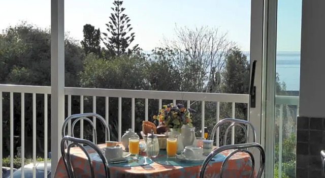 Hotel Cyrnea, Book Hotel Pietranera Cap Corse
