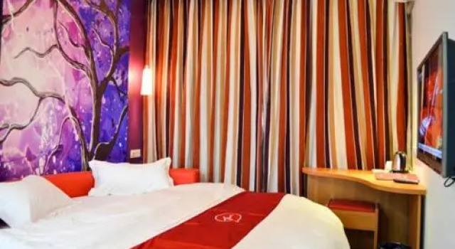 Thank Inn Plus Hotel Henan Luoyang Wangcheng Avenue, Rezervovat Hotel Luo-jang Henan