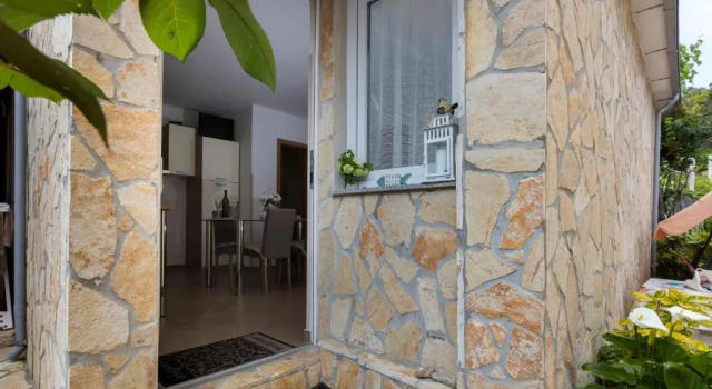 Апартаменты с 2 комнатами Apartments and rooms Roberto B