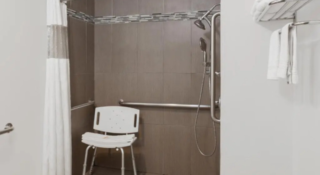 Номер Standard Super 8 by Wyndham Santa Clarita/Valencia