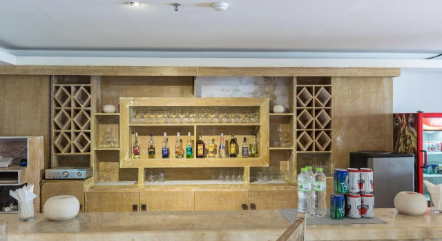 The Edelweiss Boutique Hotel Kuta, Забронировать Бутик-отель Кута Бадунг, рядом с Магазин сувениров Krisna