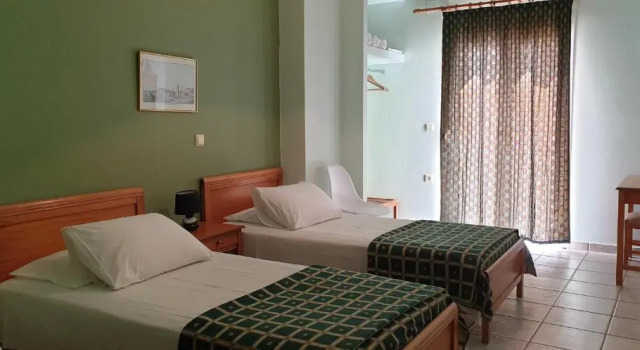 Zannikos Rooms
