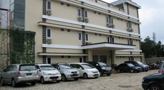 Cinere Inn & Residence