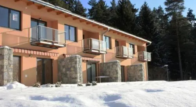 Apartmán Lipánek, Забронировать Отель Отели Липно-над-Влтавой 4 звезды, рядом с Тропинка на вершине леса Lipno, 4*