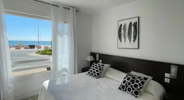 Двухместный номер Standard с видом на море Le Grand Large Bord de Mer Hotel & Appartements