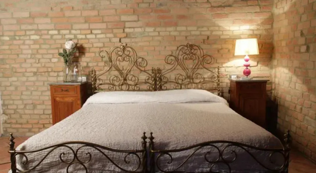 Agriturismo La Collina Del Sole, Reserva ahora Hotel Varano Marchesi Emilia-Romaña
