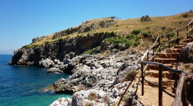 Коттедж Дуплекс с 2 комнатами с видом на море Cialoma Home Holiday