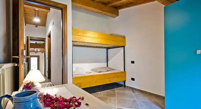 Le Casine del Borgo, Book Hotel Borgo a Mozzano Toscana