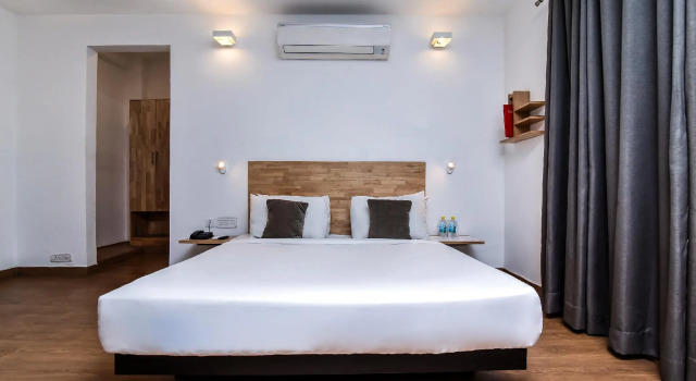 Super Townhouse Sector 49 Sohna Road, Забронировать Отель Гургаон 