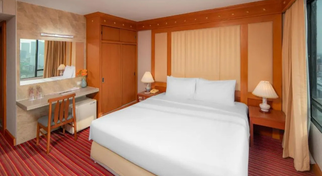 Двухместный номер Standard с видом на город Alexander Hotel