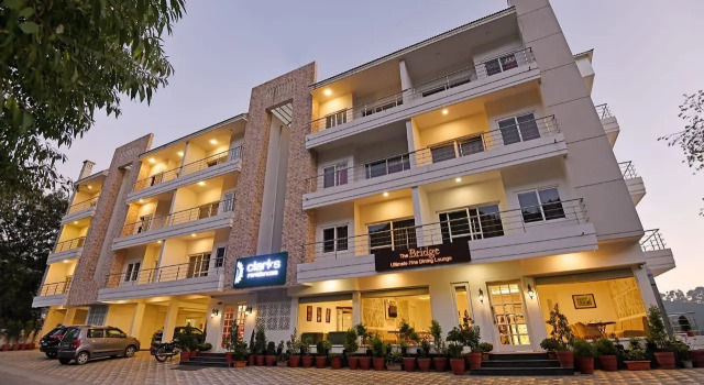 Семейный номер Standard Clarks Inn Bhowali