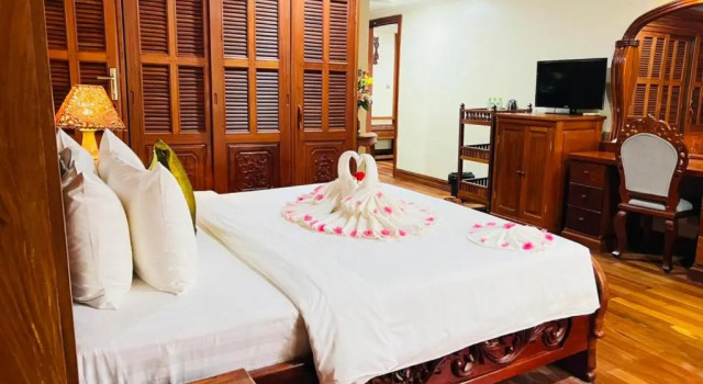 Семейный номер Standard Dragon Royal Angkor Hotel