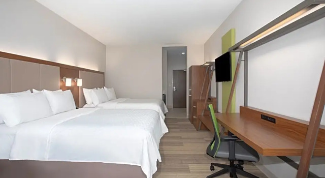 Номер Executive Holiday Inn Express Slidell by IHG