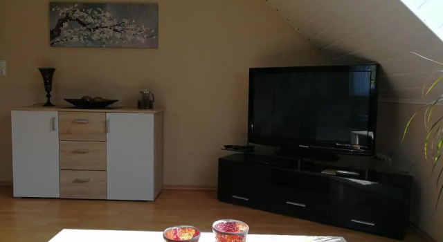 Ferienwohnung Am See 1, Забронировать Отель Раудерфен East Frisia