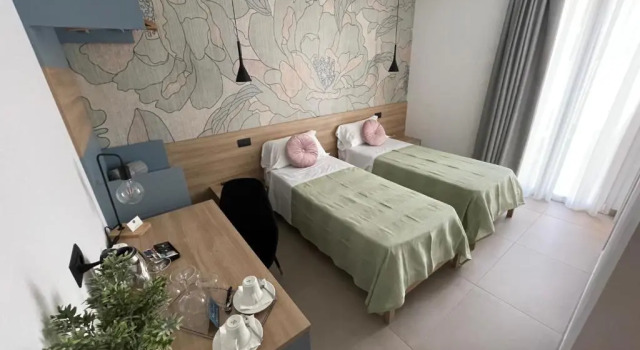 Incanto B&B, Забронировать Отель «постель и завтрак» Отели Чефалу с парковкой, рядом с Пляж Чефалу, Парковка