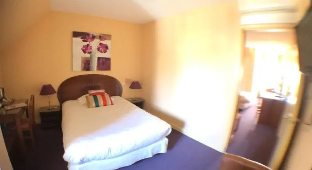 Номер Standard Logis Auvhôtel