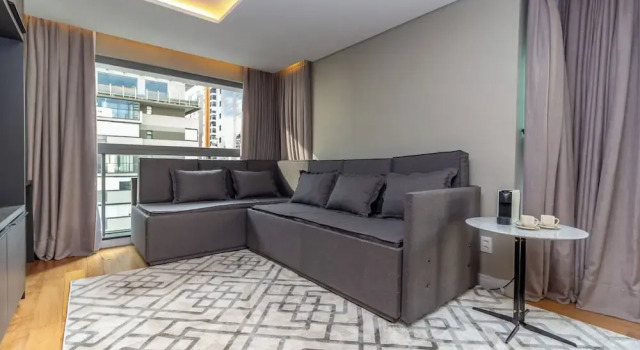 360 VN Oscar Freire by Housi