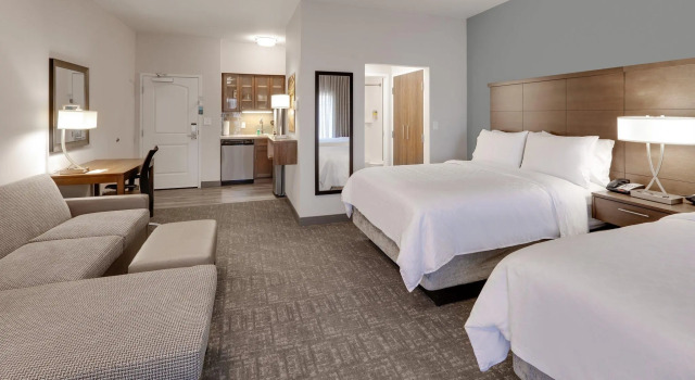 Четырёхместный люкс Staybridge Suites - Oklahoma City - Downtown by IHG
