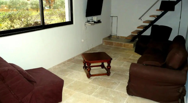 Agréable Location Vacances Climatisée avec Piscine Privée située en Campagne de Maubec, au cœur du Luberon, 6 à 8 personnes LS2-188, Rezervați Hotel Maubec Luberon