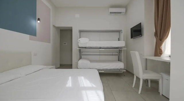 Четырёхместный номер Deluxe La Chambre