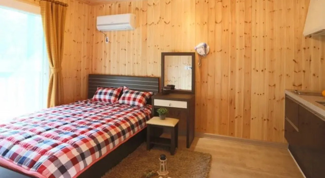 Gyeongju Paradise Bed and Breakfast, Забронировать Отель Отели провинции Кёнсан-Пукто с парковкой, Парковка