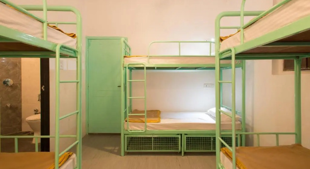 Кровать в общем номере (женский номер) Hostel Mantra