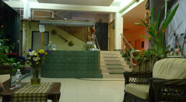 ZEN Rooms Borneo Swiss, Prenota Hotel Kota Kinabalu Sabah