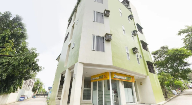 OYO 540 Verovino Suites