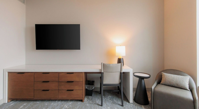 Двухместный номер Standard Highpoint Hotel