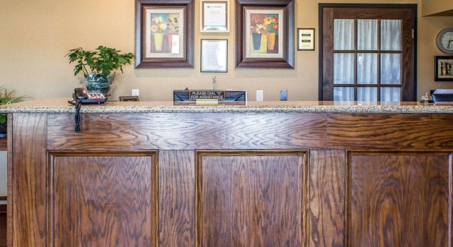Rodeway Inn Milford, Varaa Hotelli Milford Iowa