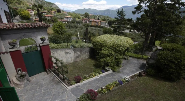Quater Apartments - Tremezzina, Book Apartment Hotels in Como with a Pool, Swimming Pool