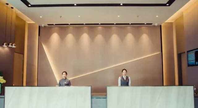 Homeinn Selected Hotel (Qidong Bus Station), Prenota Hotel Qidong Jiangsu