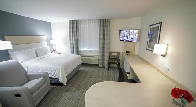 Номер Standard Candlewood Suites Miami Intl Airport - 36th St by IHG