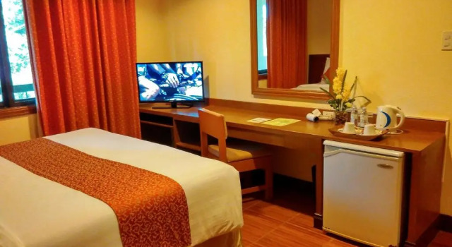 Номер Standard The Suites At Mount Malarayat
